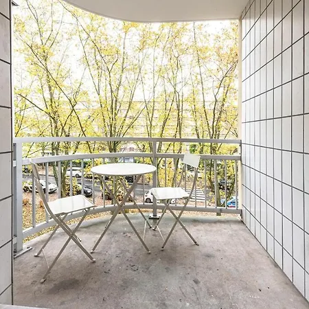 Apartment Serenity - 3 Bdr - 6 Prs - Parking - Wifi - Balcon